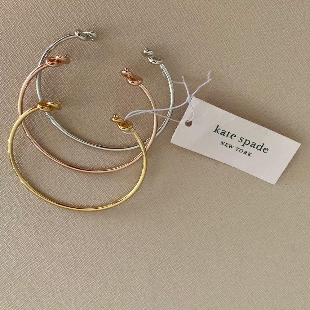 kate spade♠️ new york loves me knot statement cuff - Picture 2 of 8